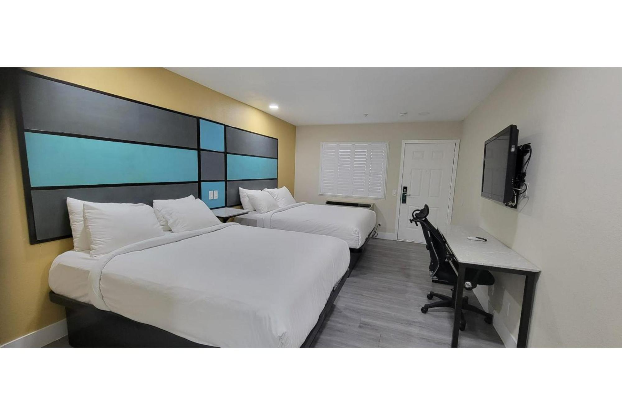 Hotel Avenida Victorville I 15 Εξωτερικό φωτογραφία
