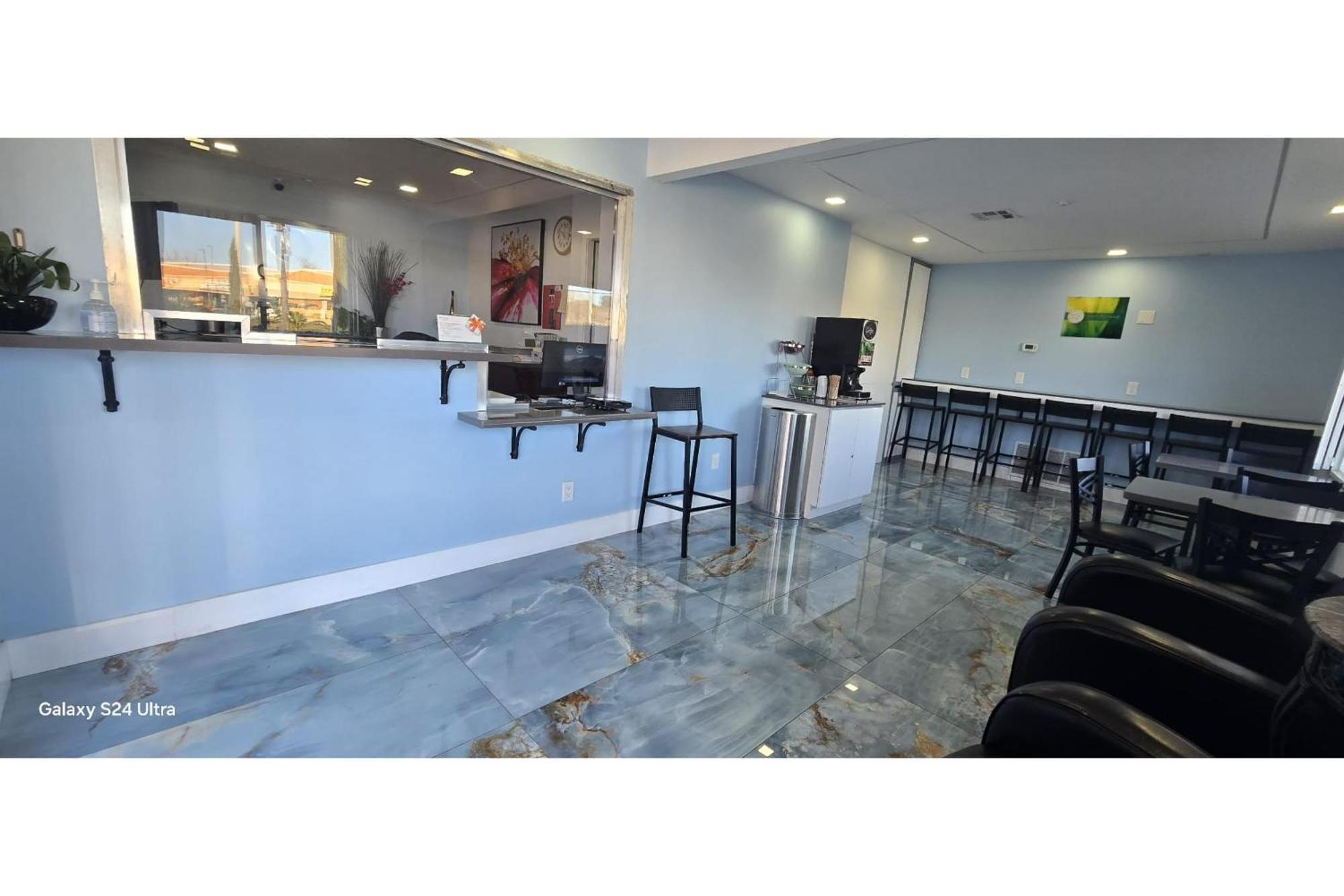 Hotel Avenida Victorville I 15 Εξωτερικό φωτογραφία